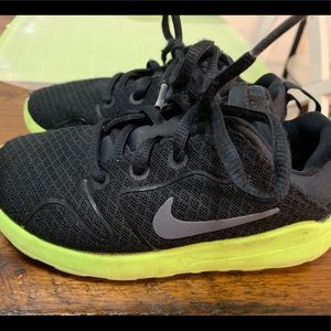 Boys Nike Shoes